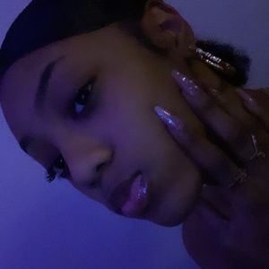 Meet your Posher, Mariah